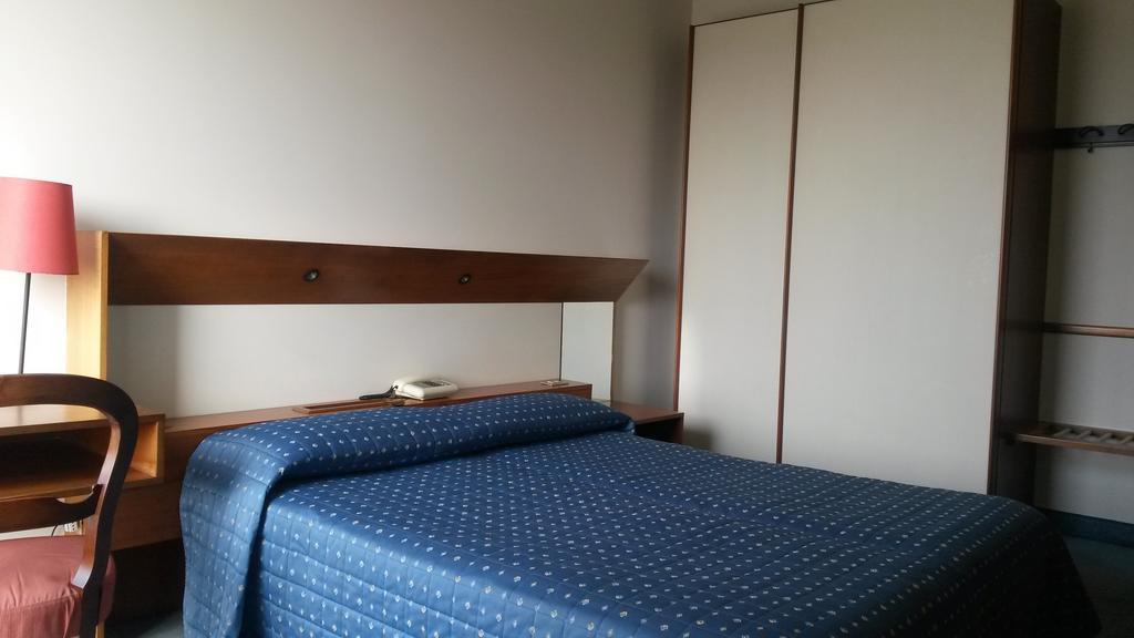 Cravero Rooms Caltignaga Room photo