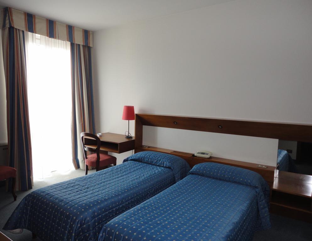 Cravero Rooms Caltignaga Room photo