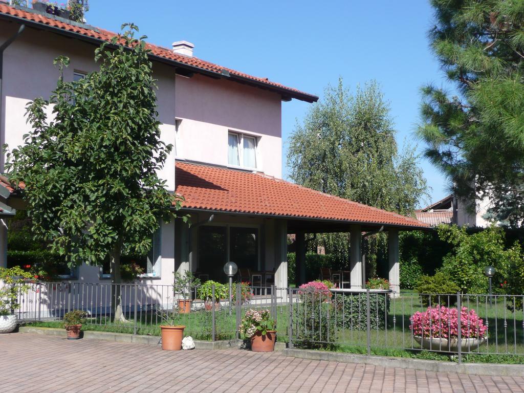 Cravero Rooms Caltignaga Exterior photo